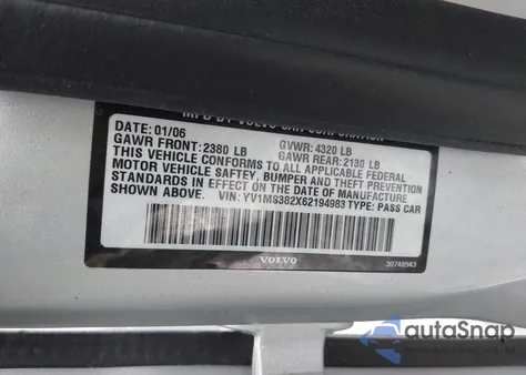 2006 Volvo S40 2.4I z USA, uszkodzony, nr VIN YV1MS382X62194983